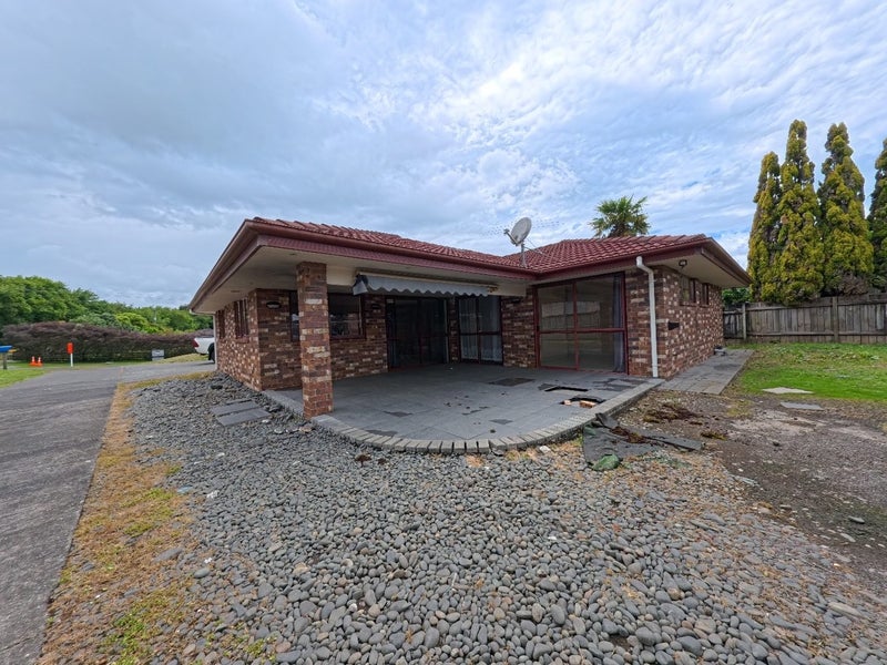 593 Great South Road, Rosehill, Papakura - Carousel 19