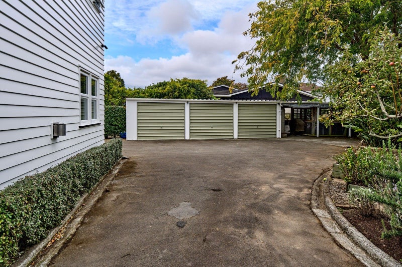 8 St Andrews Grove, Boulcott, Lower Hutt - Carousel 27
