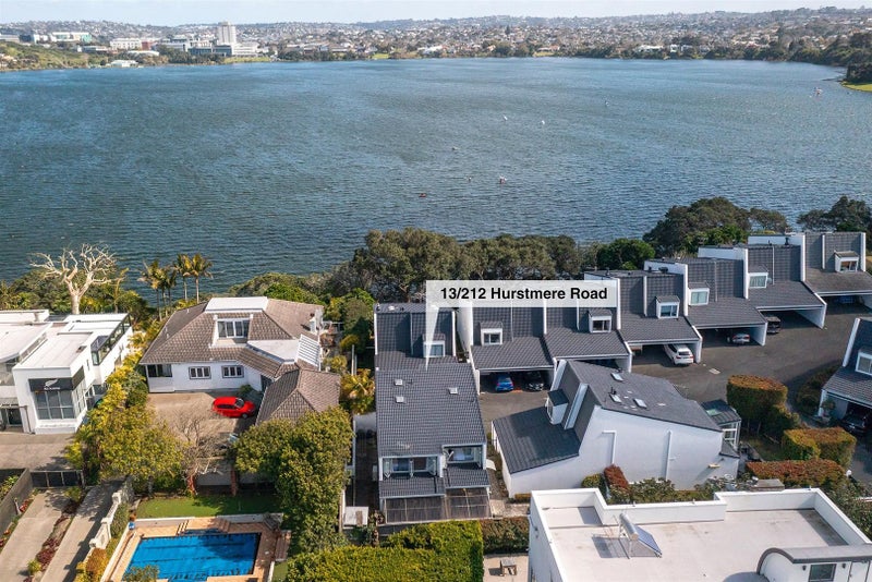 13/212 Hurstmere Road, Takapuna, Auckland - Carousel 1