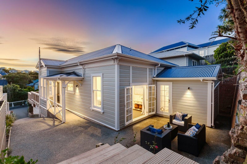 68 Northland Road, Northland, Wellington - Carousel 1