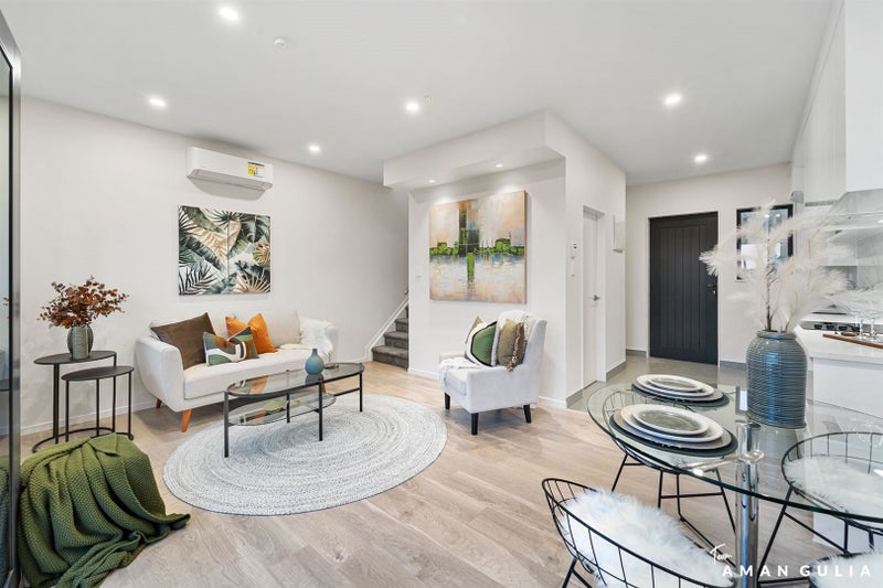 3/144 Titirangi Road, New Lynn, Auckland - Carousel 1