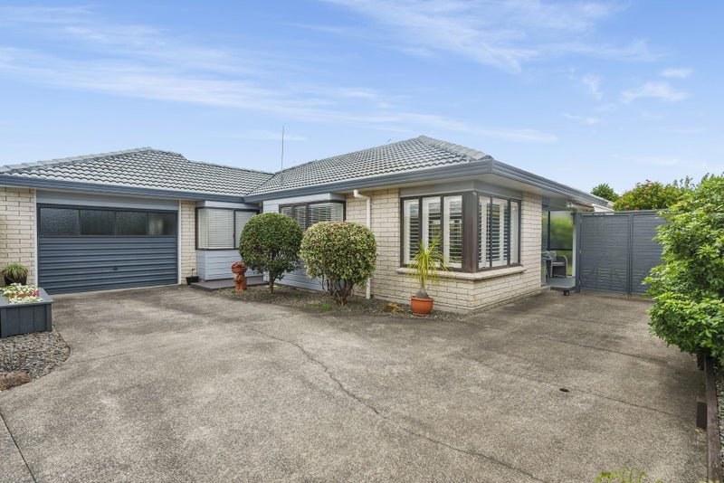 25A Short Street, Otumoetai, Tauranga - Carousel 1