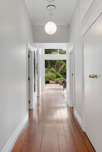 84 Arthur Street, Onehunga, Auckland - Carousel 2