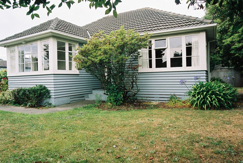 60 Garreg Road, Bryndwr, Christchurch - Carousel 1