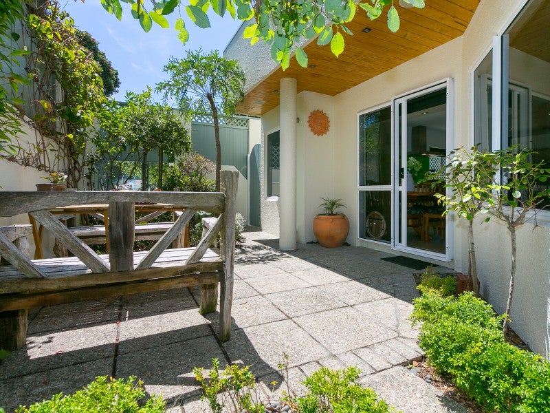 1/5 Richmond Street, Fitzroy, New Plymouth - Carousel 1