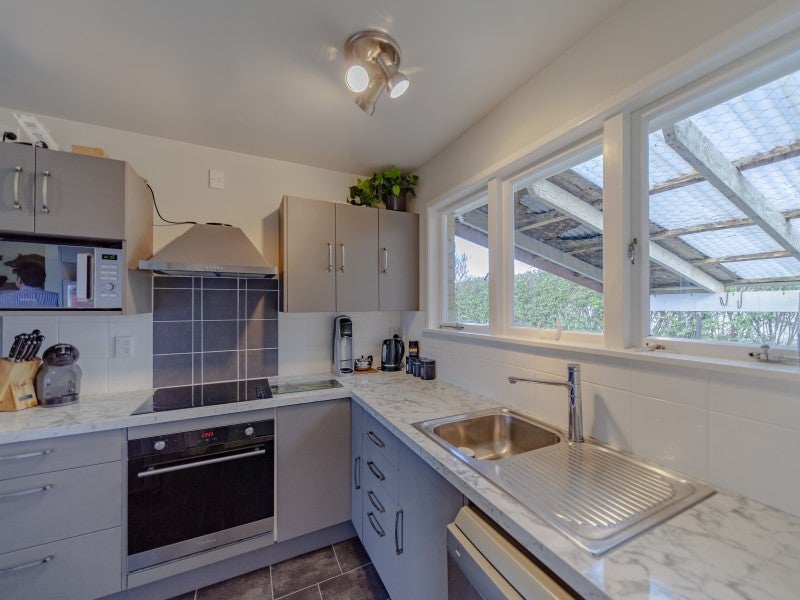 11 Matthew Street, Waipawa, Waipawa - Carousel 2