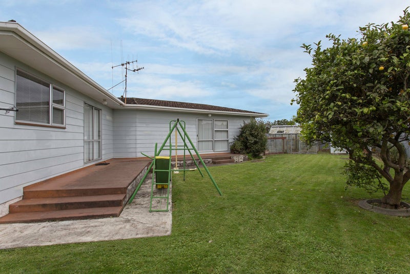 5 Bruce Place, Highbury, Palmerston North - Carousel 15