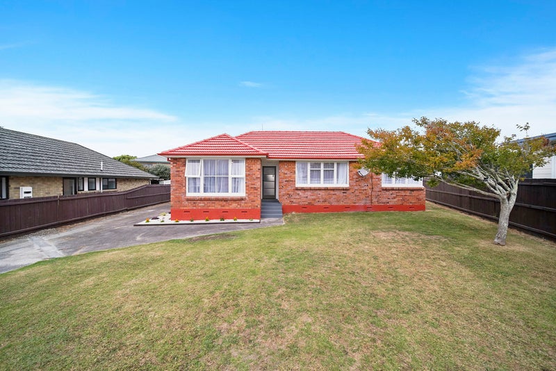 41 Tua Place, Favona, Auckland - Carousel 1