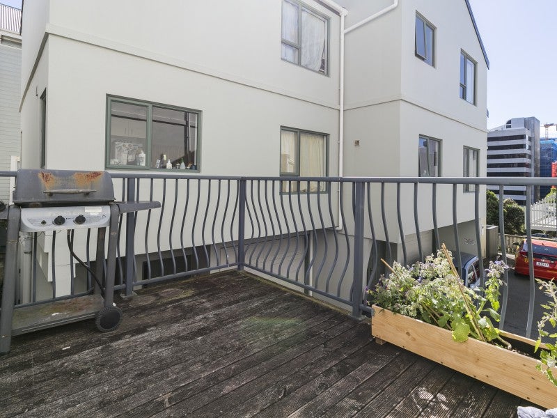 4/142 Ghuznee Street, Te Aro, Wellington - Carousel 10