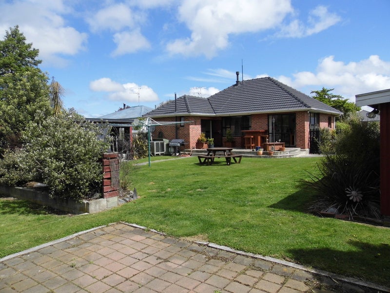 23 King Street, Netherby, Ashburton - Carousel 1