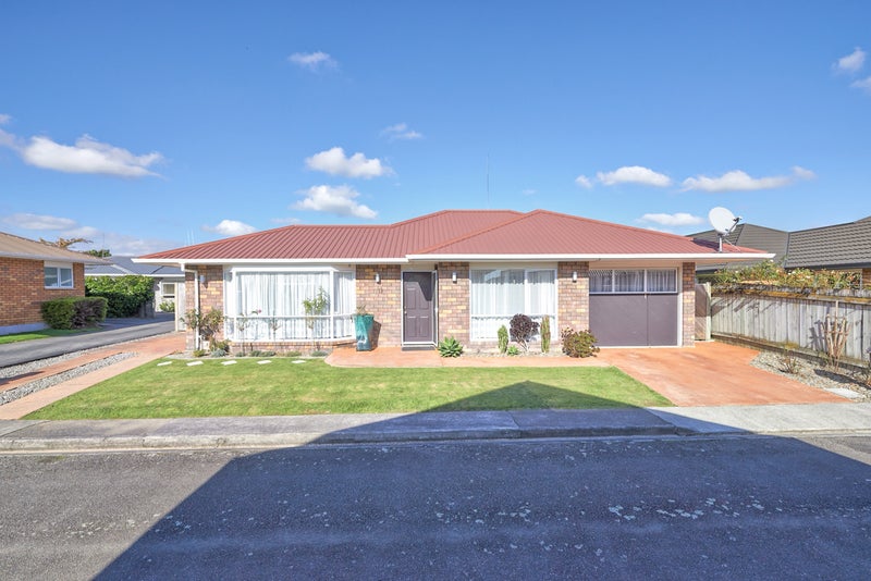 10 Saint Pauls Court, Highbury, Palmerston North - Carousel 2