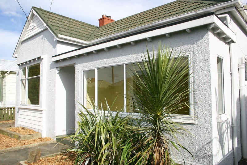 12 Loyalty Street, Forbury, Dunedin - Carousel 2