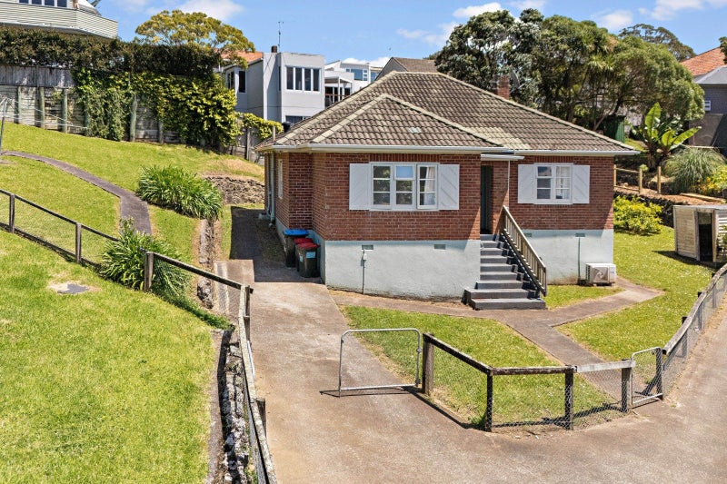 79 Tautari Street, Orakei, Auckland - Carousel 2