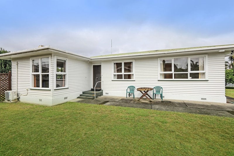 1002A Plunket Street, Saint Leonards, Hastings - Carousel 2