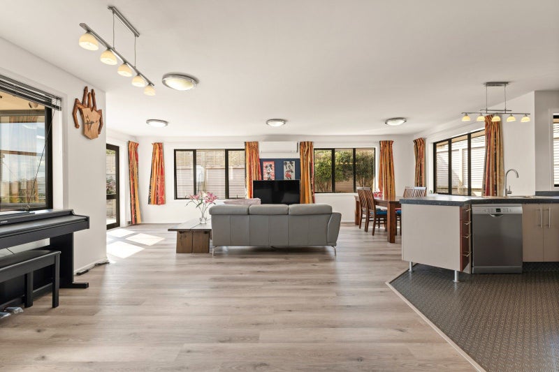 206 Somerville Street, Shiel Hill, Dunedin - Carousel 2