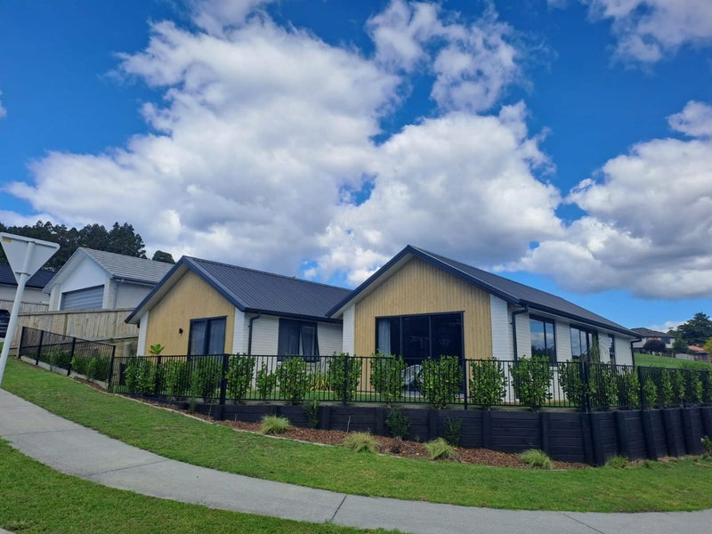 71 Hass Drive, Ohauiti, Tauranga - Carousel 1