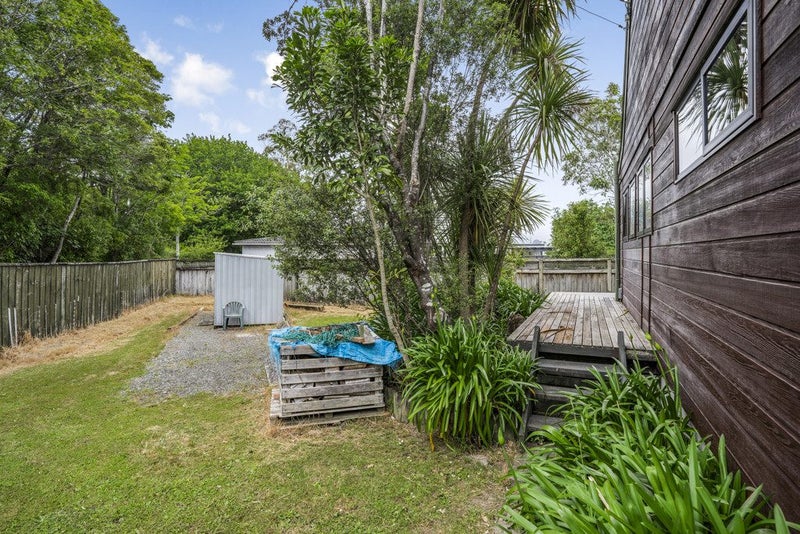 301 Main Road North, Brown Owl, Upper Hutt - Carousel 21