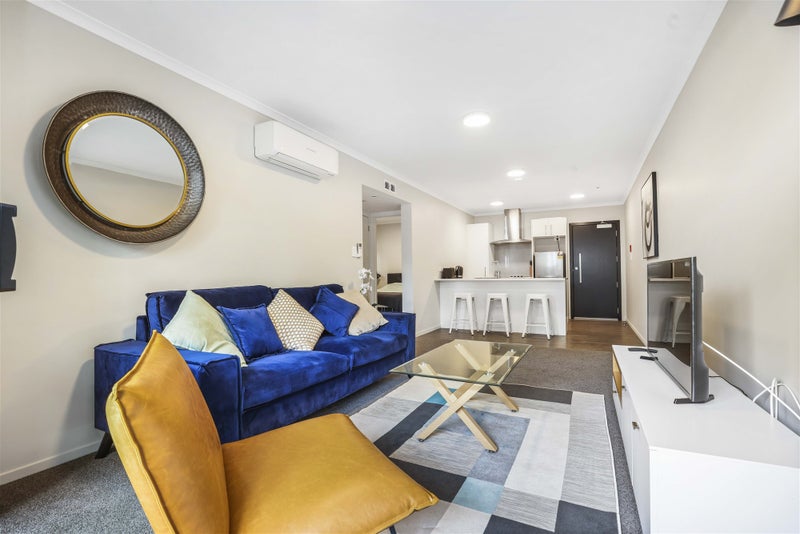 5/17 Vialou Street, Hamilton Central, Hamilton - Carousel 1