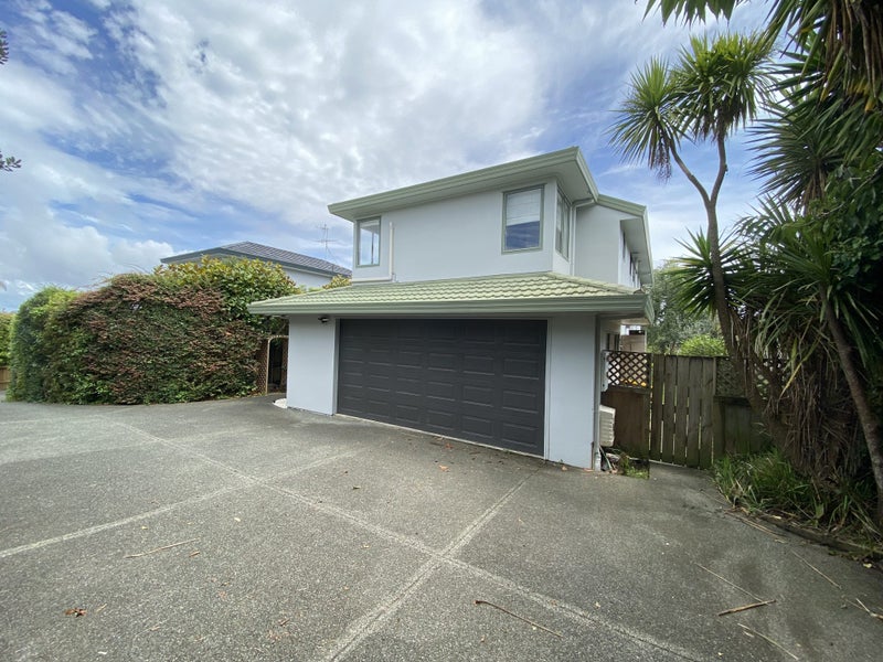 2/16 Stoneleigh Court, Sunnynook, Auckland - Carousel 11