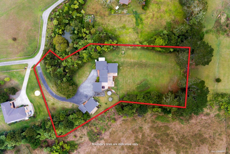 145A Chamberlain Road, Massey, Auckland - Carousel 1