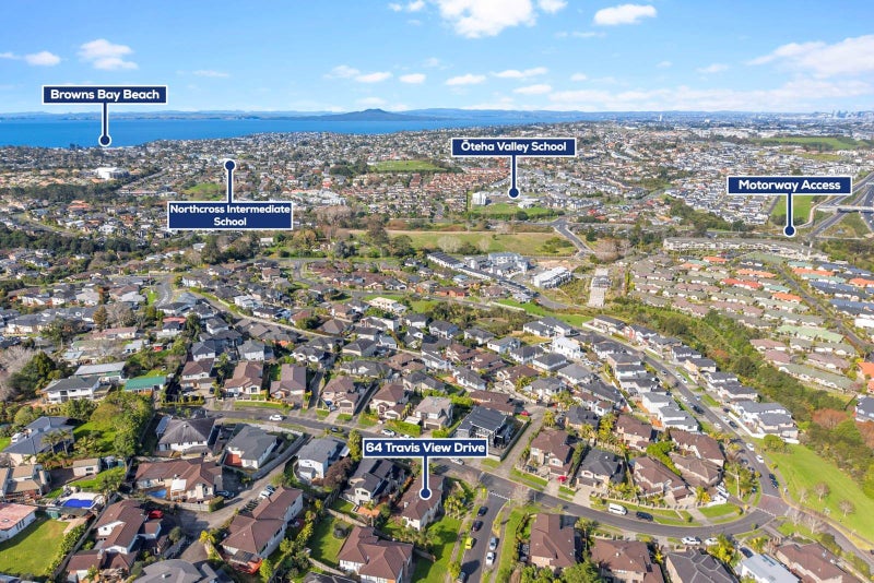 64 Travis View Drive, Fairview Heights, Auckland - Carousel 2
