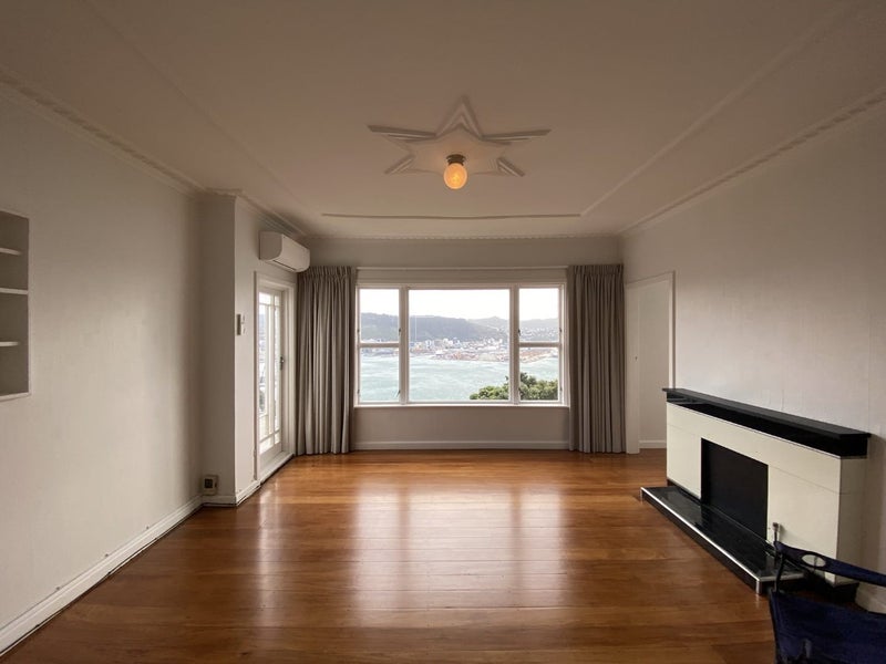 37 Palliser Road, Roseneath, Wellington - Carousel 2