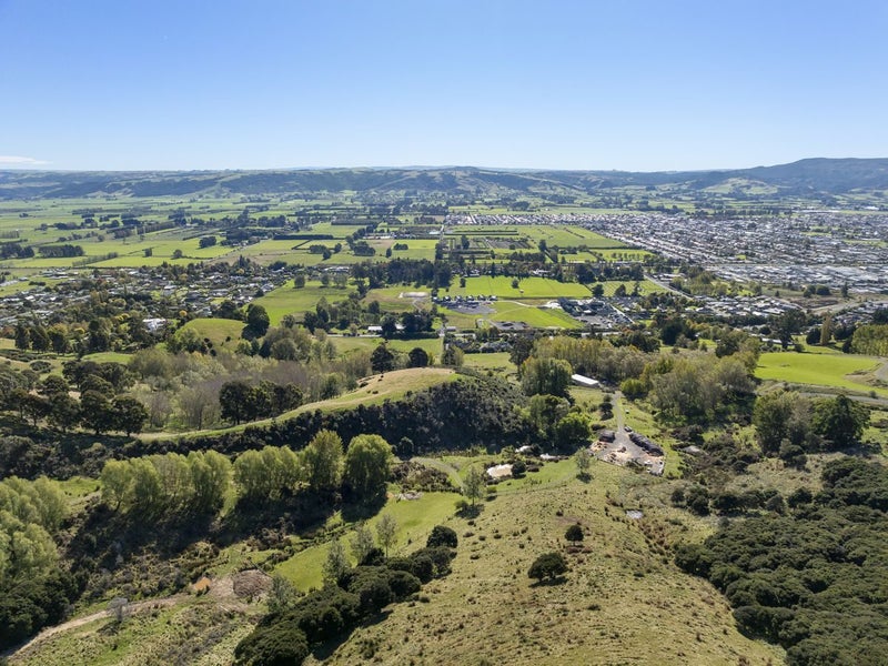31 Main South Road, East Taieri, Mosgiel - Carousel 2