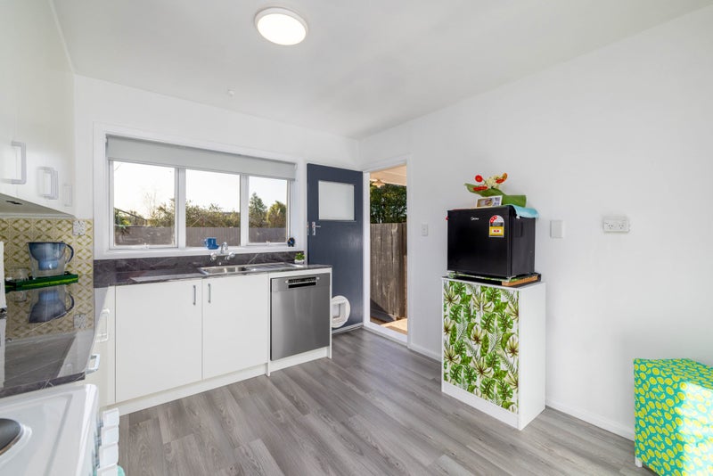 3/329 Breezes Road, Aranui, Christchurch - Carousel 2