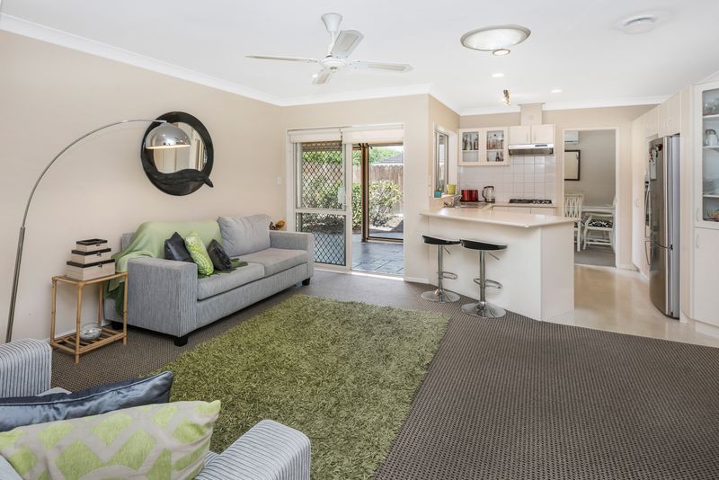 1/19 Bowscale Place, Northpark, Auckland - Carousel 2