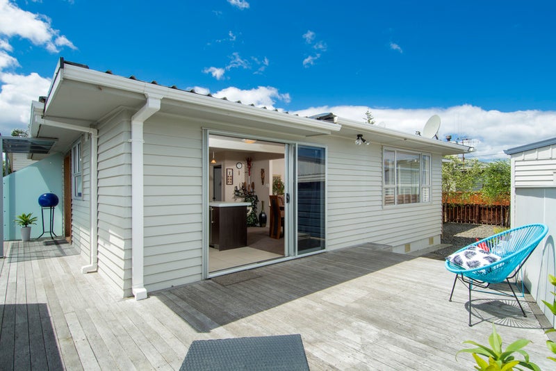 8A Hawea Street, Mount Maunganui, Mount Maunganui - Carousel 2