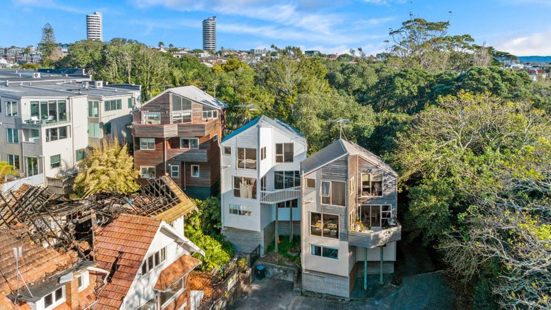 121B Shelly Beach Road, Saint Marys Bay, Auckland - Carousel 1