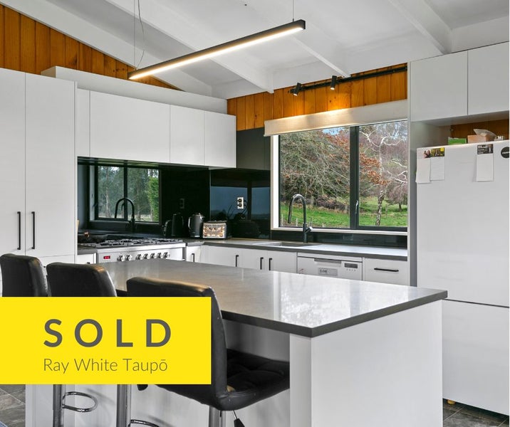 219 Caroline Drive, Taupo - Carousel 1