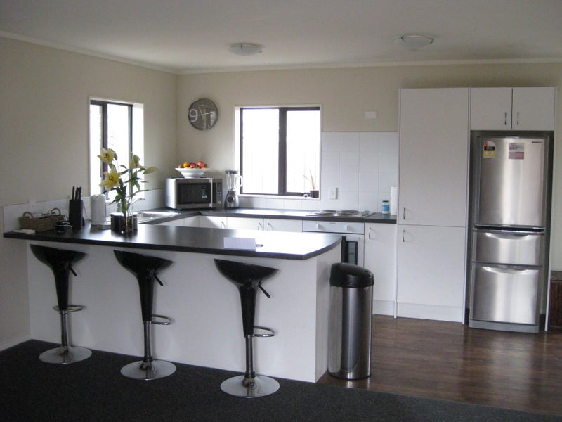 990B Tremaine Avenue, Roslyn, Palmerston North - Carousel 2