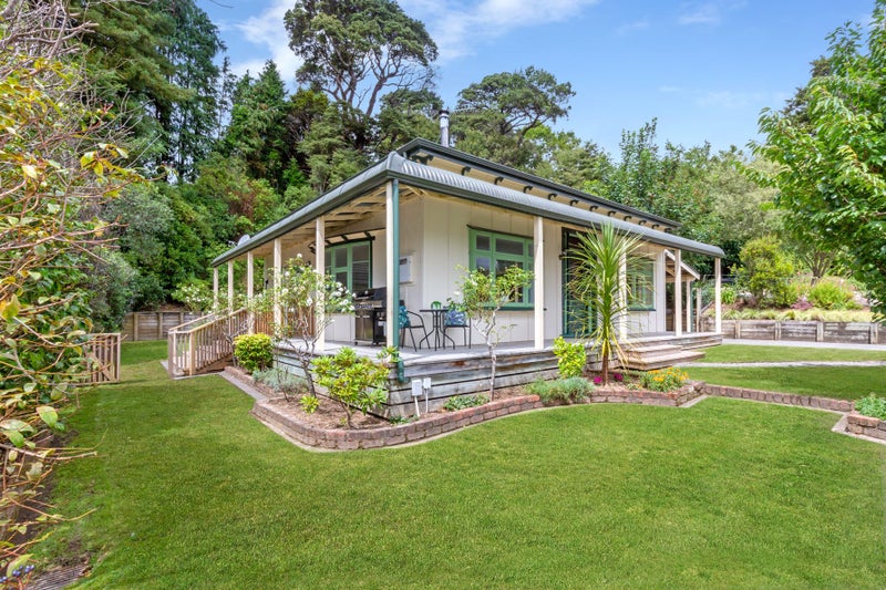 71 Cruickshank Road, Clouston Park, Upper Hutt - Carousel 1