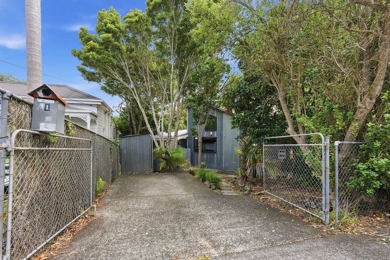 11 Copeland Street, Eden Terrace, Auckland - Carousel 2