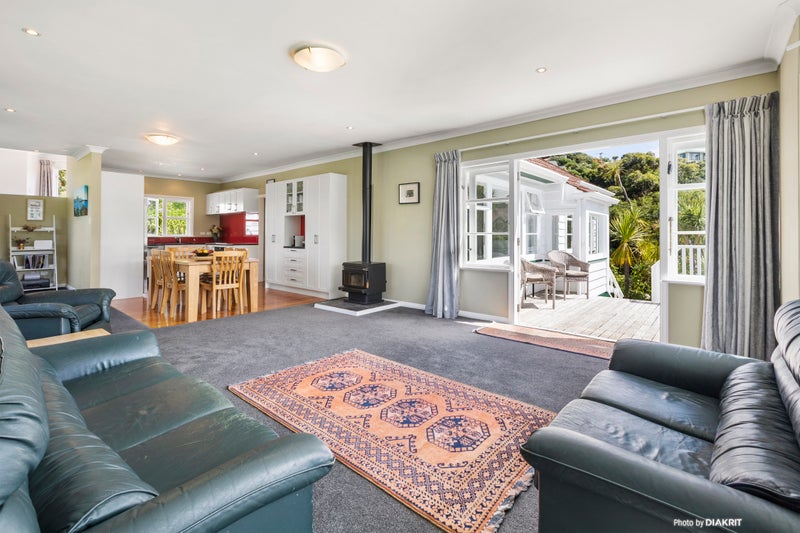 51A Bombay Street, Ngaio, Wellington - Carousel 2