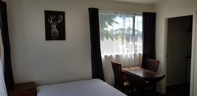 8C Schnapper Rock Road, Schnapper Rock, Auckland - Carousel 2