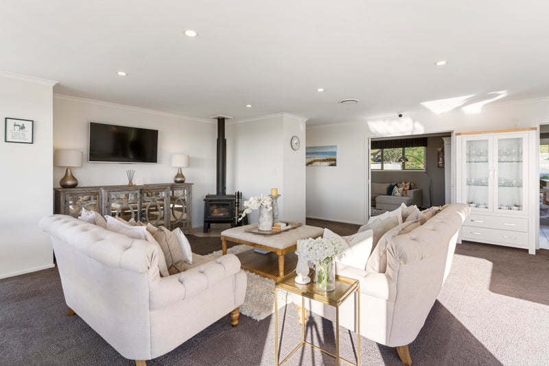 640 Ponga Road, Papakura - Carousel 1