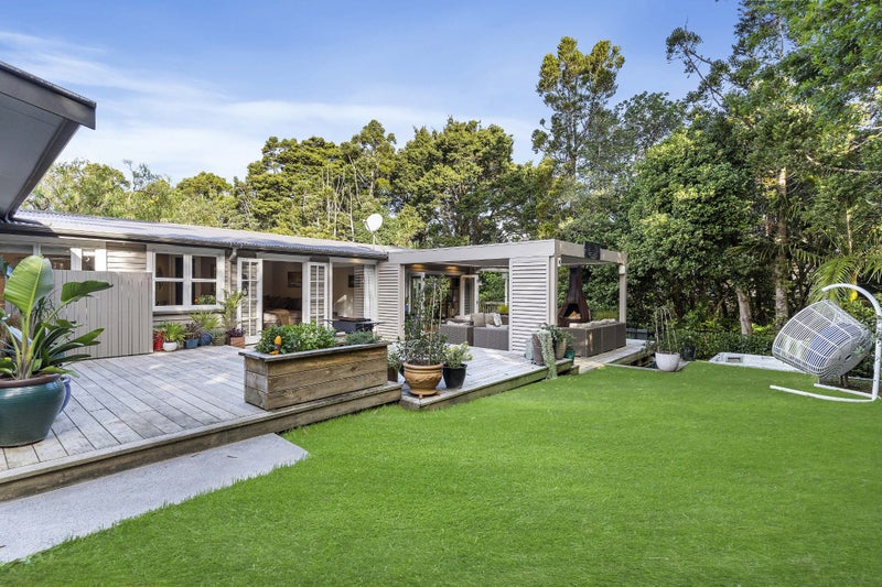 1/246 Onewa Road, Birkenhead, Auckland - Carousel 1