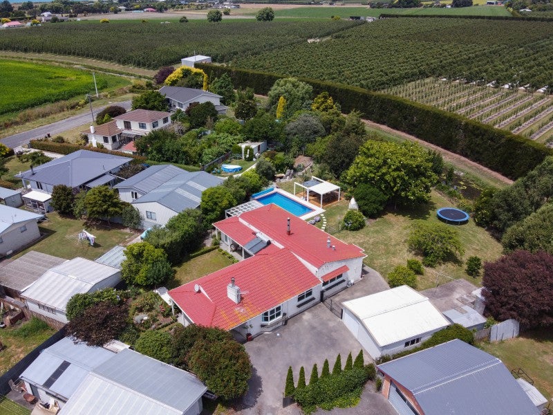 20 Deakin Place, Clive, Clive - Carousel 1