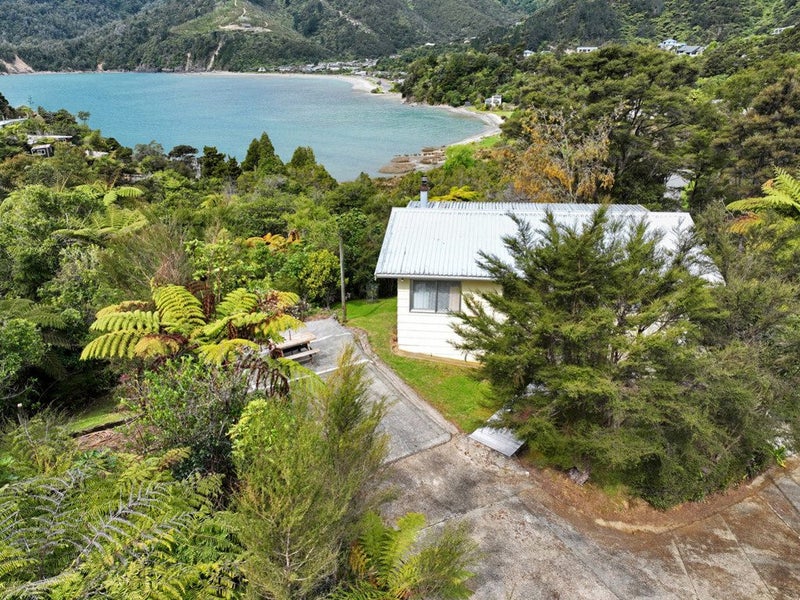 30 Hope Drive, Ōkiwi Bay - Carousel 1