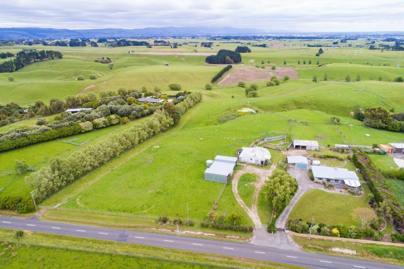 828 Colyton Road, Bunnythorpe, Feilding - Carousel 1