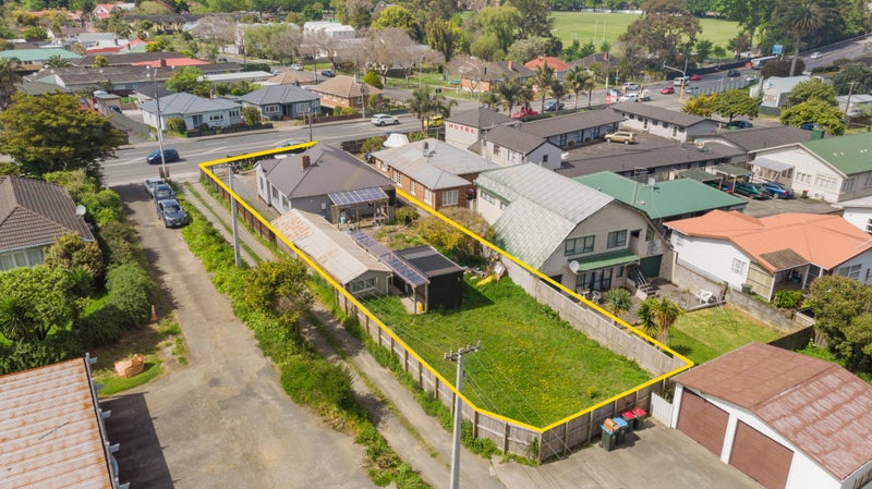 127 Mangere Road, Otahuhu, Auckland - Carousel 1