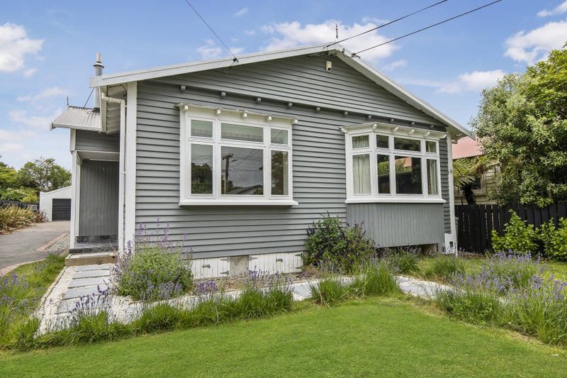 32 Chamberlain Road, Karori, Wellington - Carousel 2