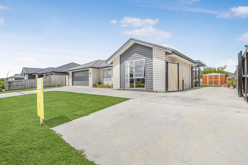 30 Keerangi Place, Rototuna North, Hamilton - Carousel 1
