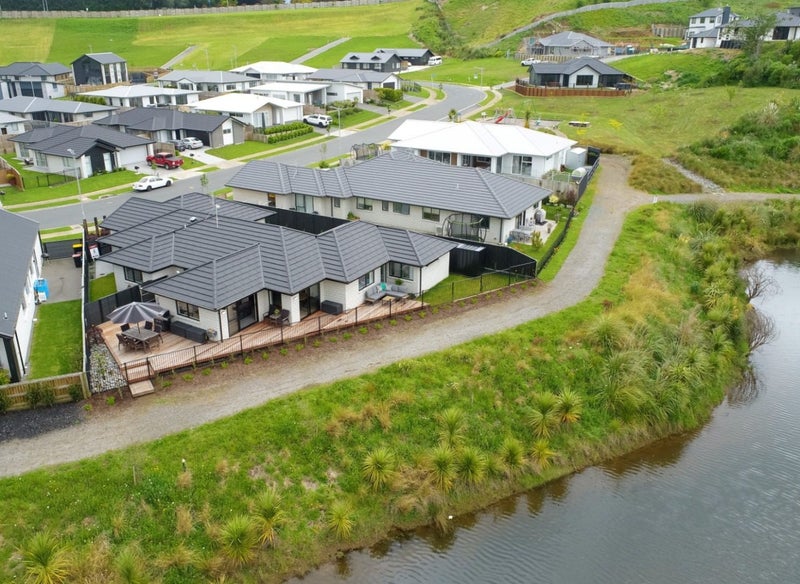 105 Whakaturou Crescent, Pyes Pa, Tauranga - Carousel 12