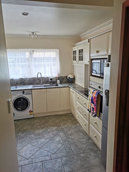 2/19 Clark Road, Pahurehure, Papakura - Carousel 11