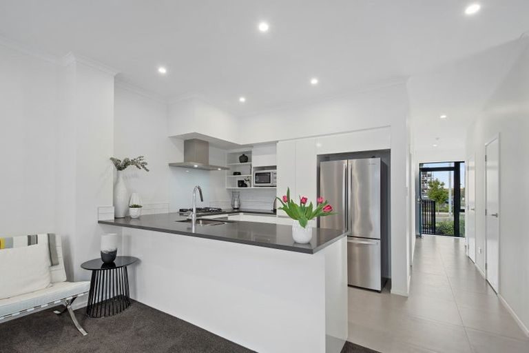 14 David Carnegie Road, Hobsonville, Auckland - Carousel 2