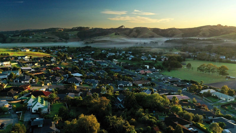 15 Rautawhiri Road, Helensville, Helensville - Carousel 1