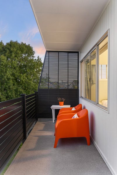 5/18 Bevyn Street, Castor Bay, Auckland - Carousel 7